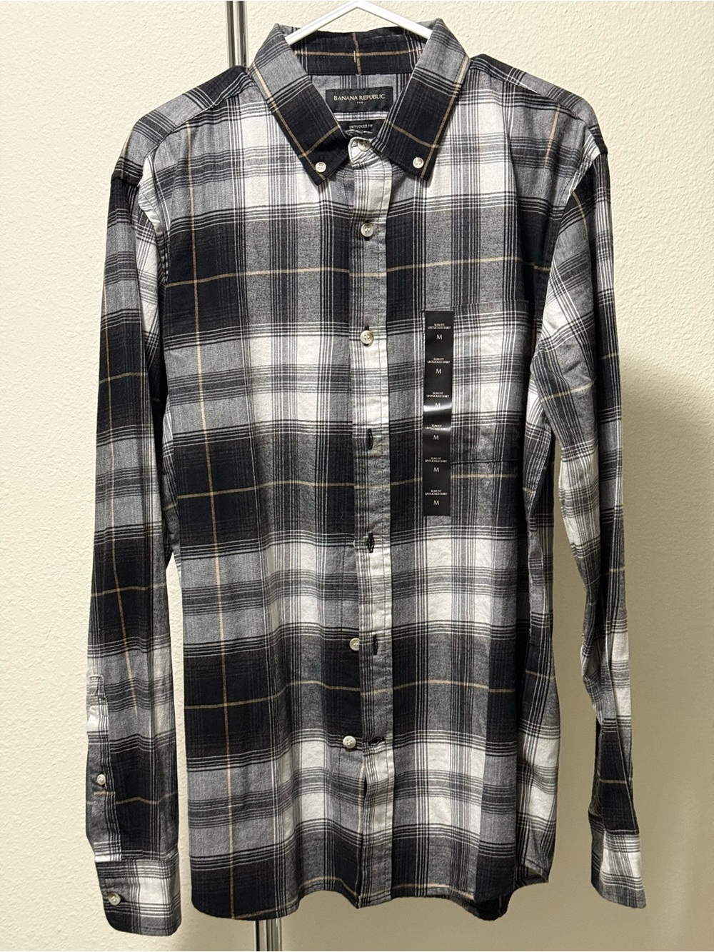 Banana Republic Black, White & Brown Plaid Button-Down Shirt